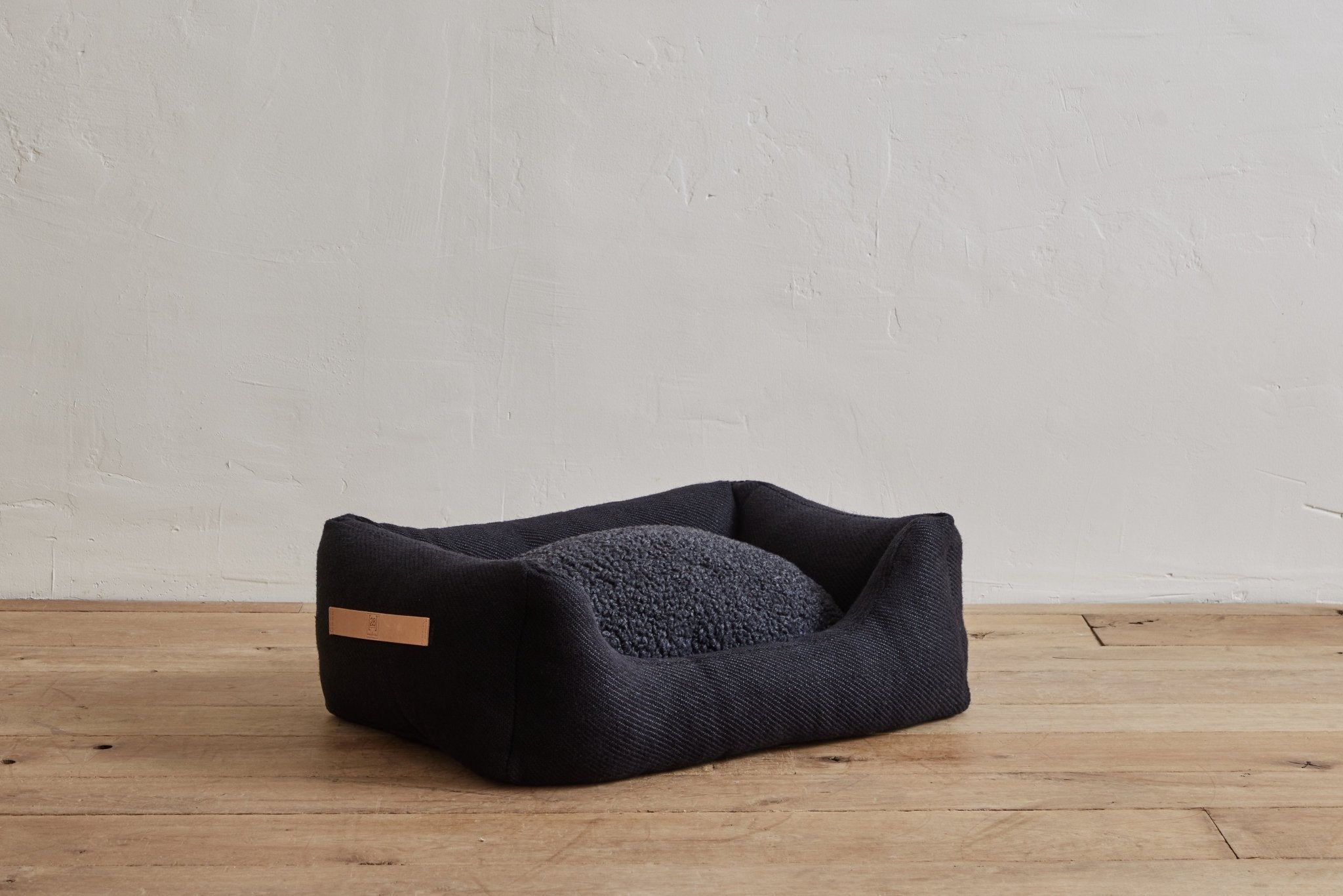 Henri Jute Dog Bed, Charcoal - Nickey Kehoe