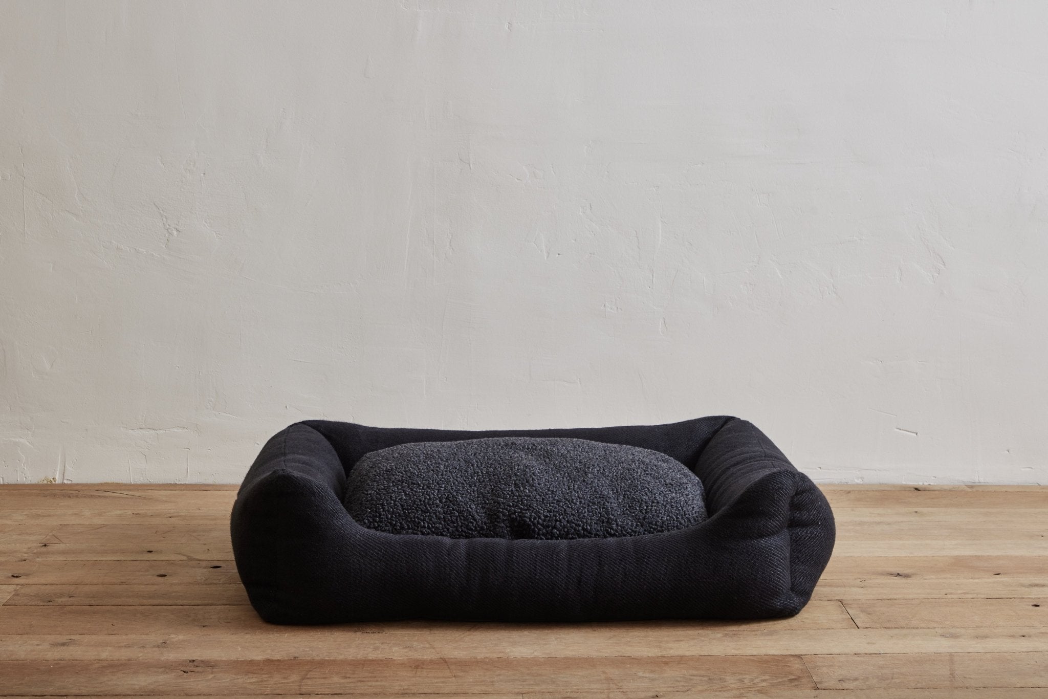 Henri Jute Dog Bed, Charcoal - Nickey Kehoe