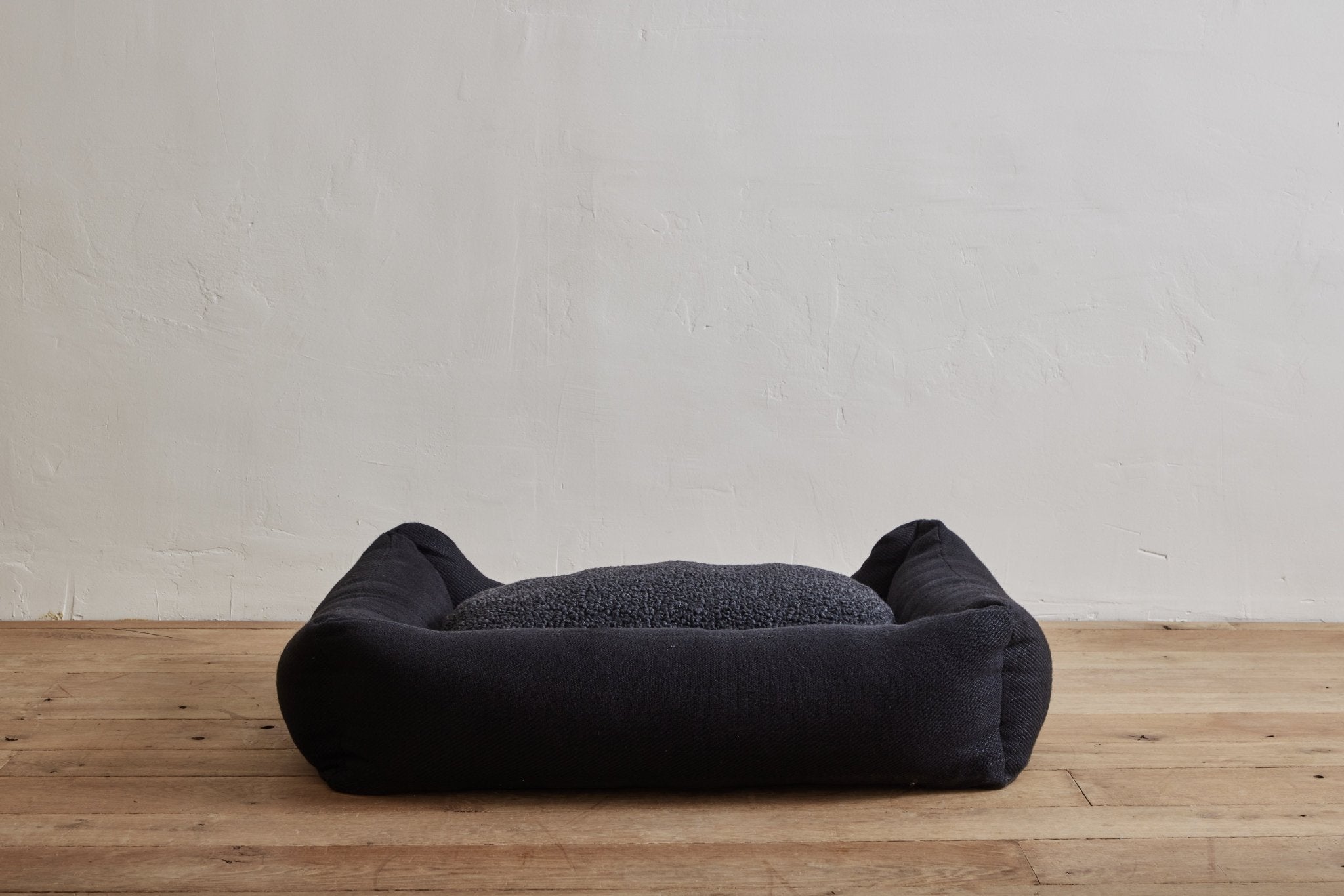 Henri Jute Dog Bed, Charcoal - Nickey Kehoe