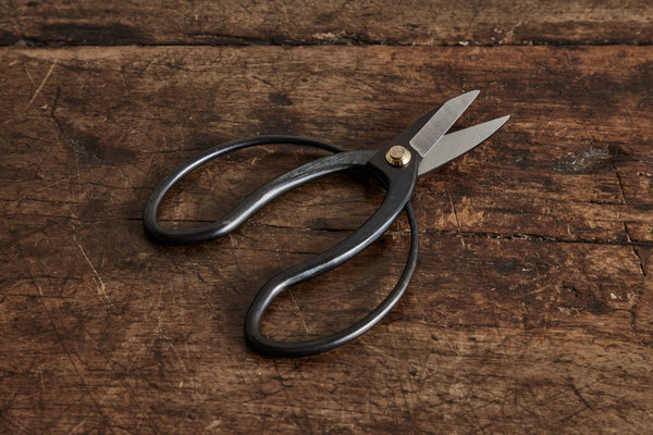 Higurashi Scissors - Nickey Kehoe