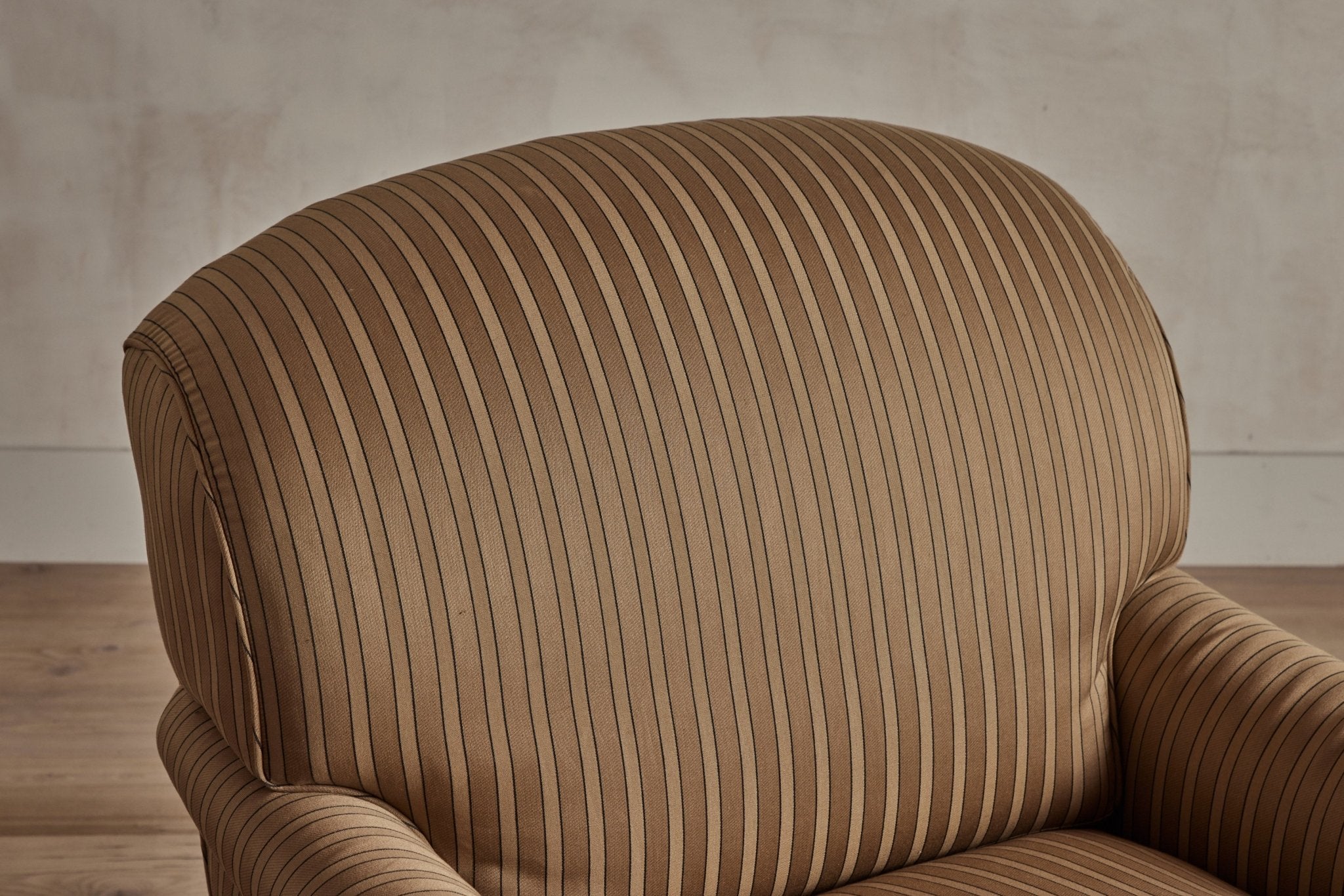 Howe, Satin Stripe - Nickey Kehoe