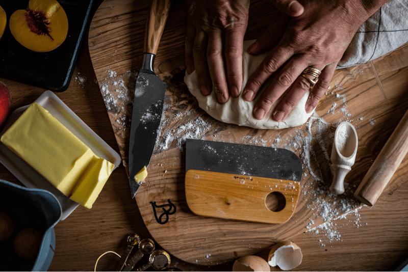 Iris Hantverk Dough Scraper - Nickey Kehoe