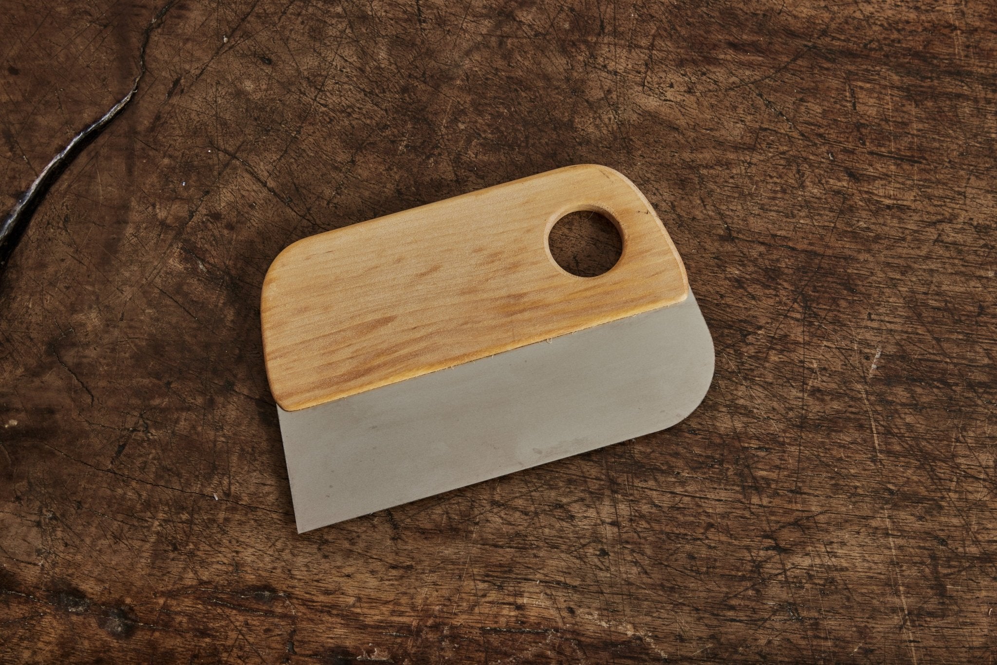 Iris Hantverk Dough Scraper - Nickey Kehoe