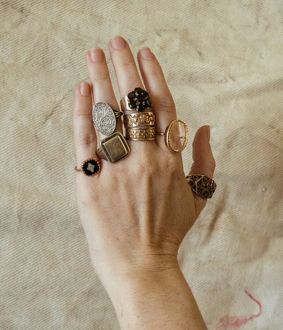 Pierrot Ring, Noir (Size 52)