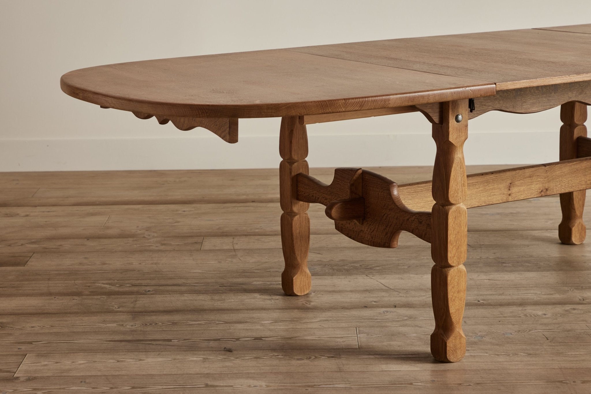 Kjaernulf Extension Dining Table (LA) - Nickey Kehoe