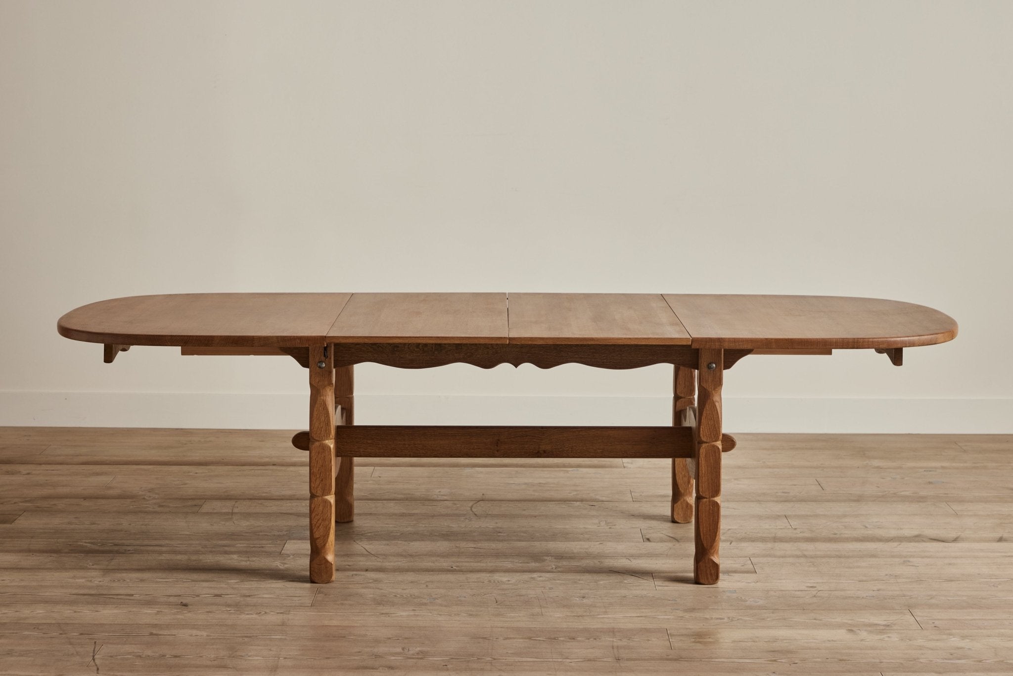 Kjaernulf Extension Dining Table (LA) - Nickey Kehoe