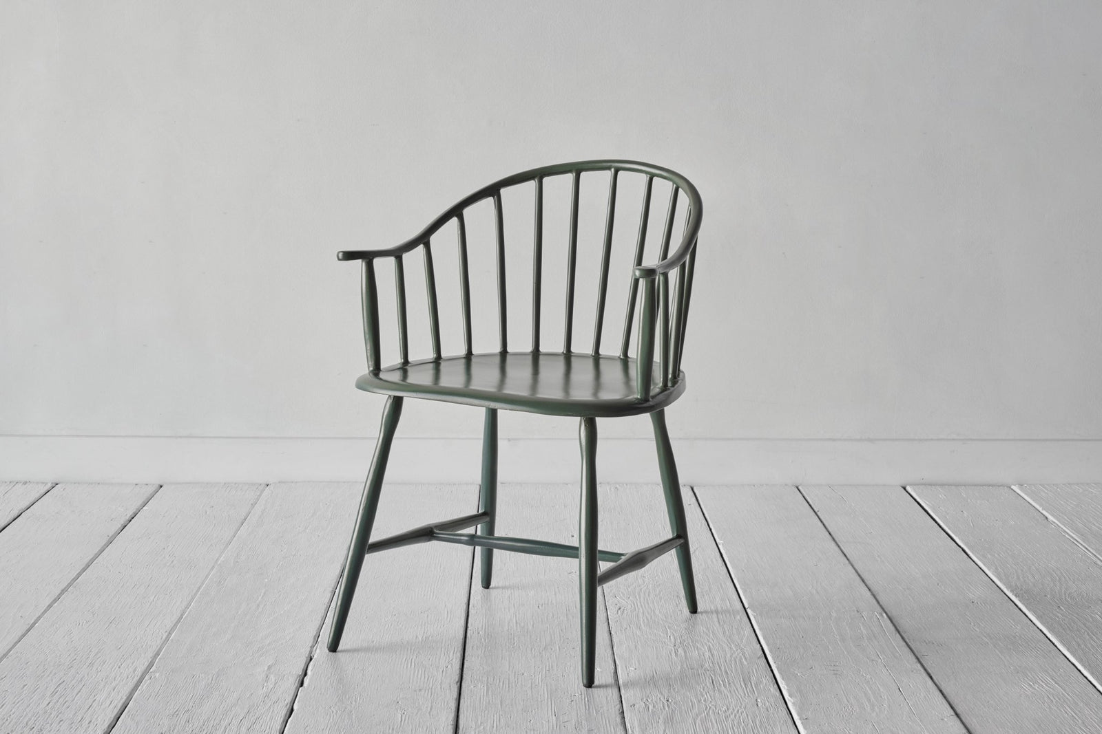 新品　outsidein SackBack Chair - Low Sack-Back Windsor Armchair with Bamboo Turnings