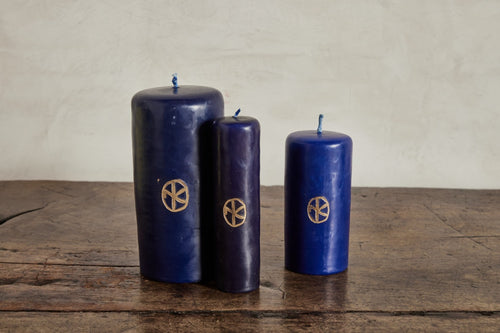 ALTAR CANDLE IN BLUE