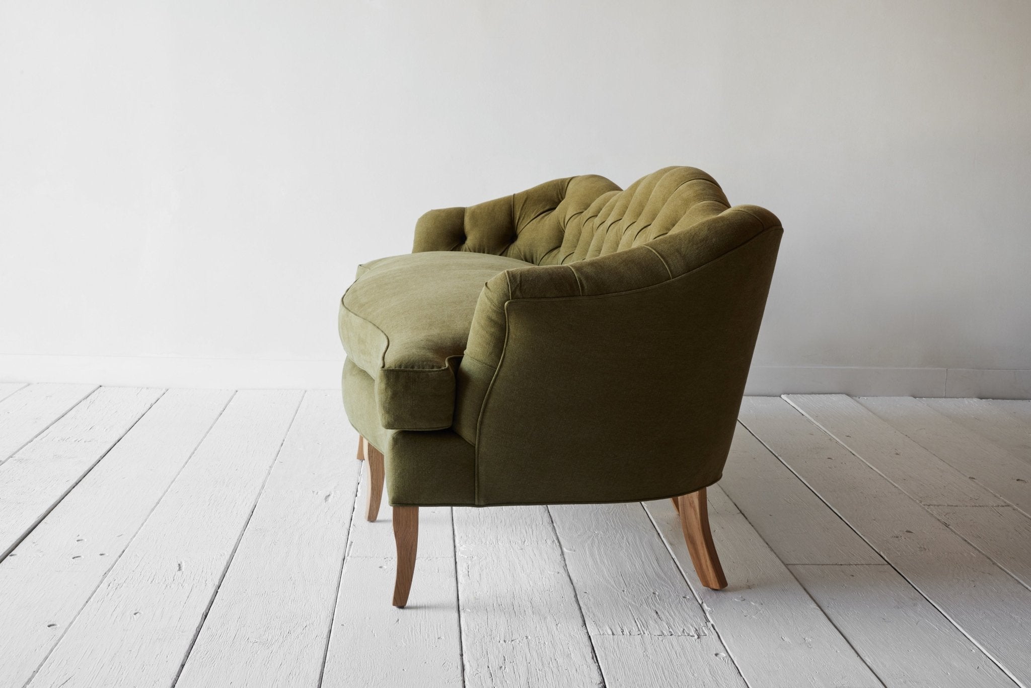 Shown in Libeco Moss Stonewash Linen and Natural Oak