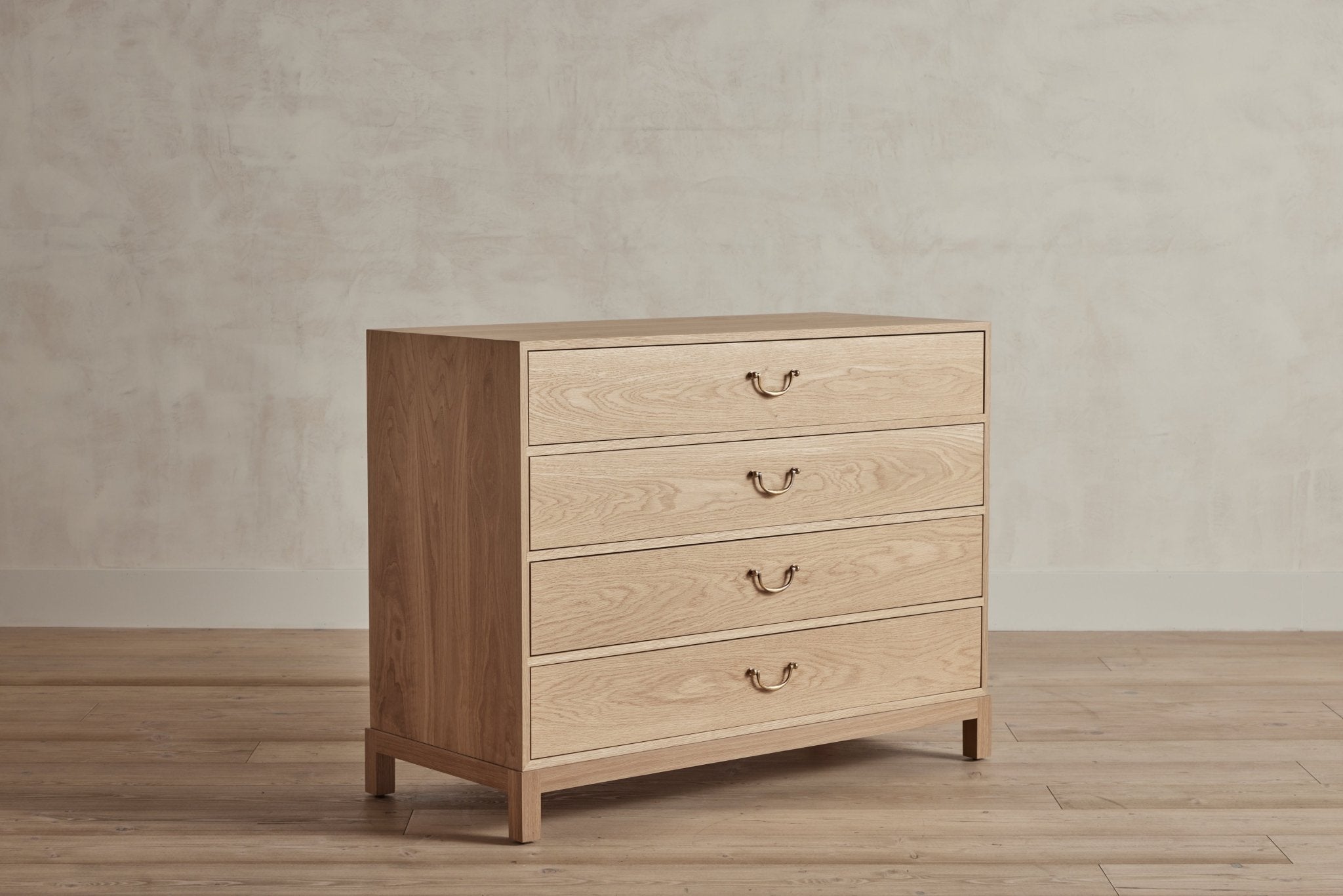 Shown in Natural Oak