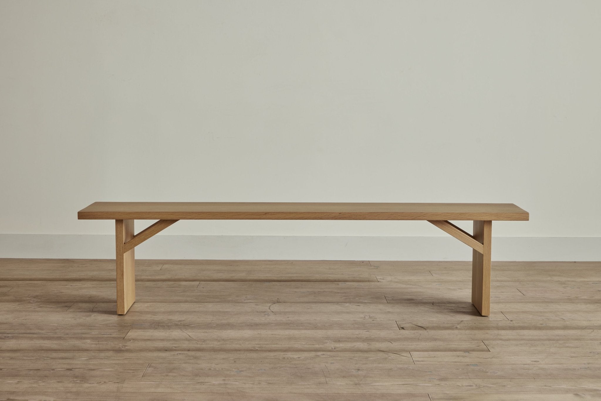 Shown in Natural Oak