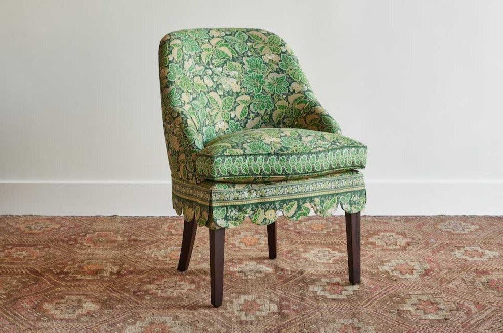 Shown in Customer's Own Material (Decores Barbares Dans le Floret) and Dark Oak