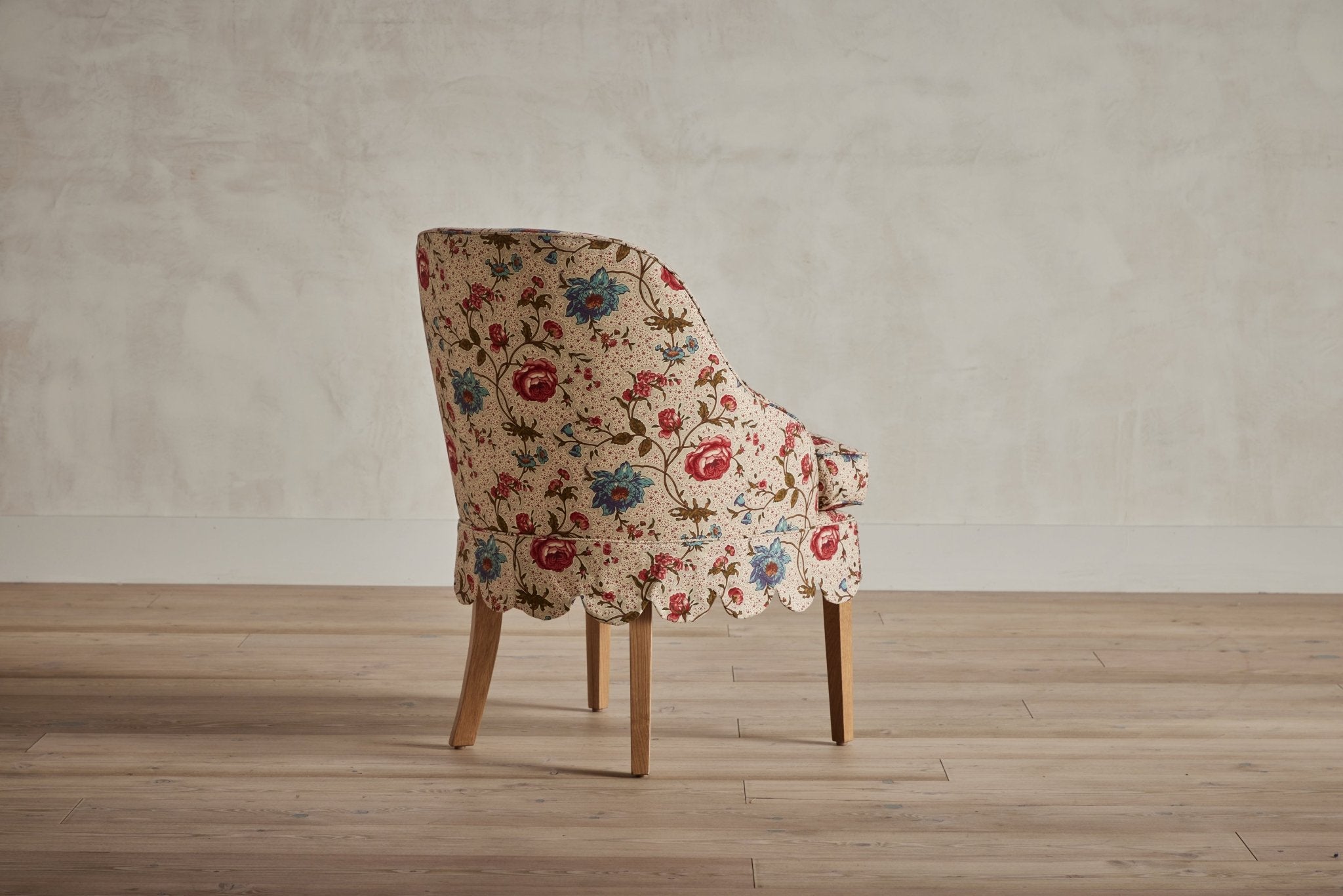 Shown in Customer’s Own Material (Pierre Frey Seine Port) and Natural Oak