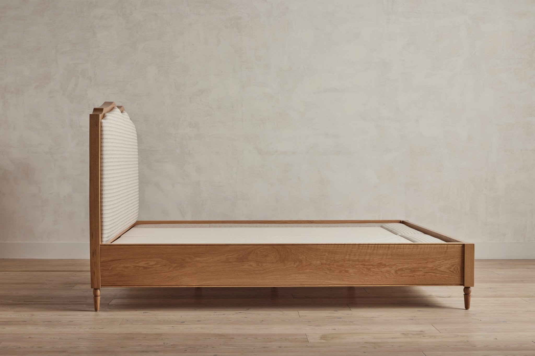 Shown in Natural Oak and Customer's Own Material (Harwood House Ziggy in Cream) in Queen