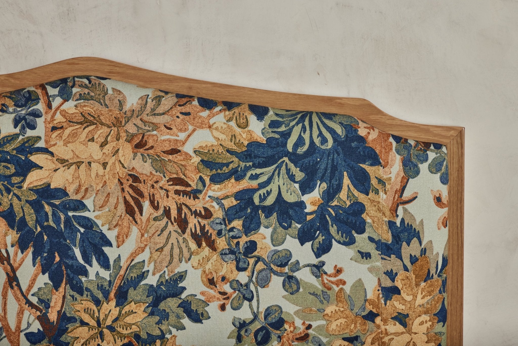 Shown in Natural Oak and Customer's Own Material (Pierre Frey Fontainbleau, Chataigne) in Queen