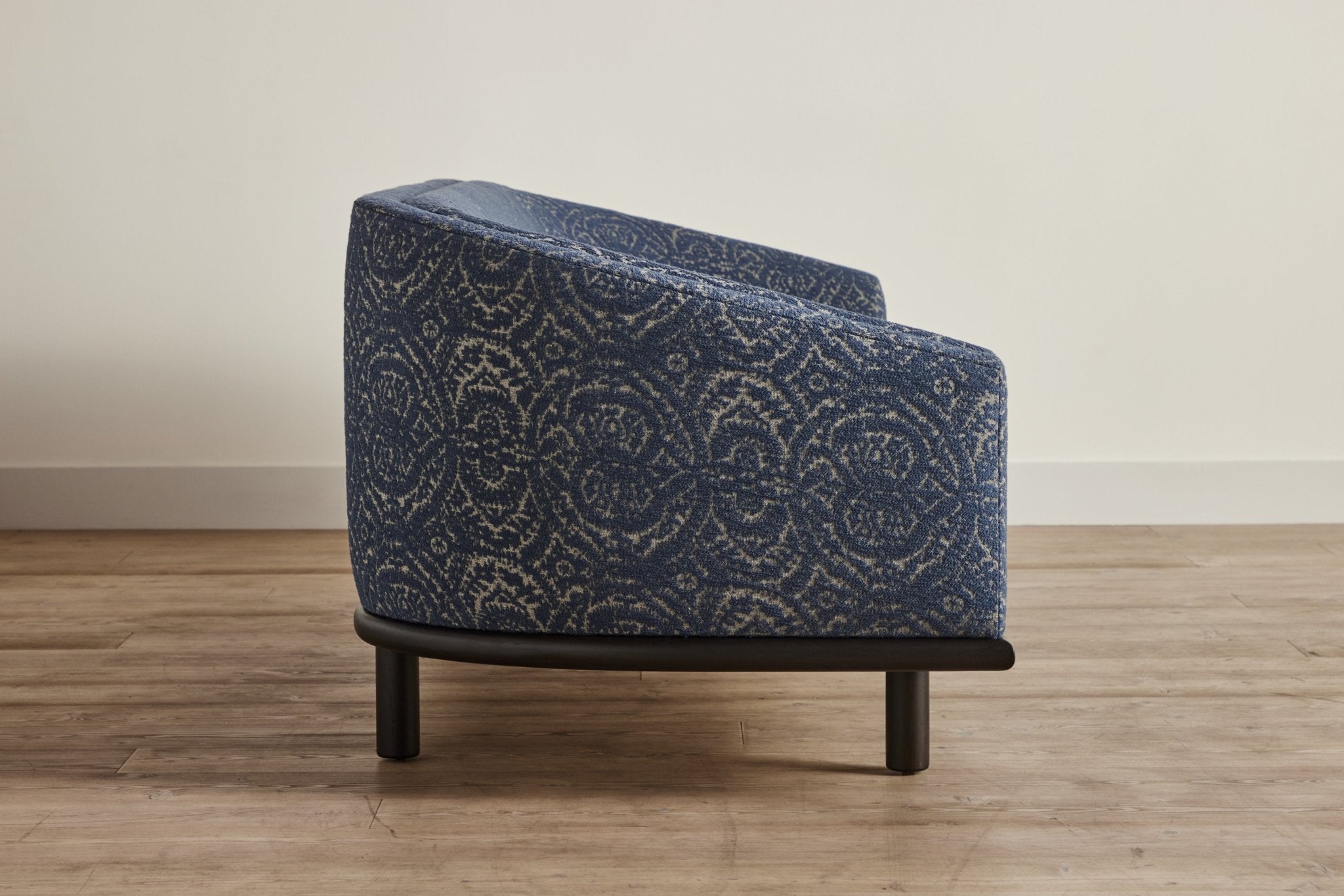 Shown in Customer's Own Material (McLaurin & Piercy Carlyle Indigo) and Dark Oak, 90 in.