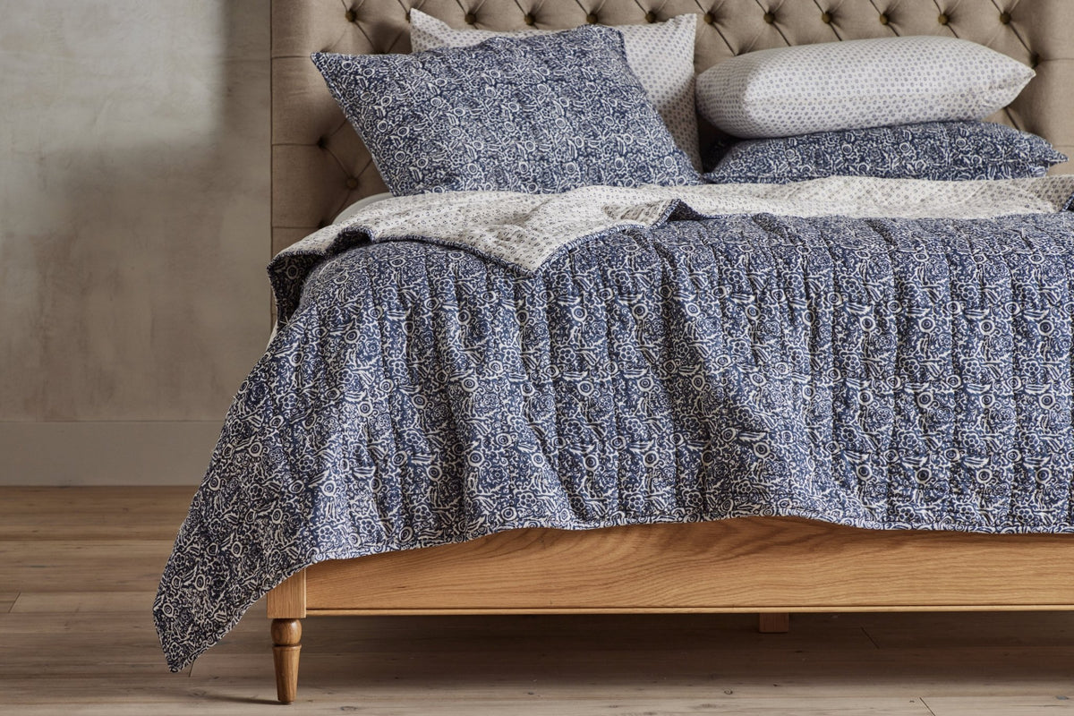 Nickey Kehoe, Eden Quilt in Midnight - Nickey Kehoe