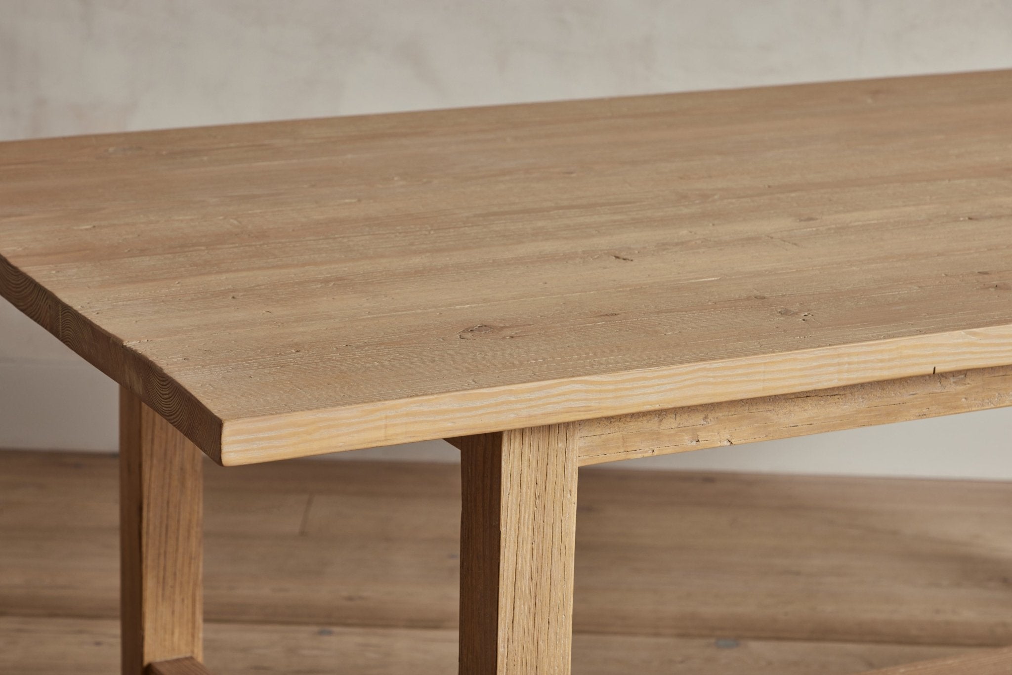 Shown in Reclaimed Yellow Pine, 82 in.