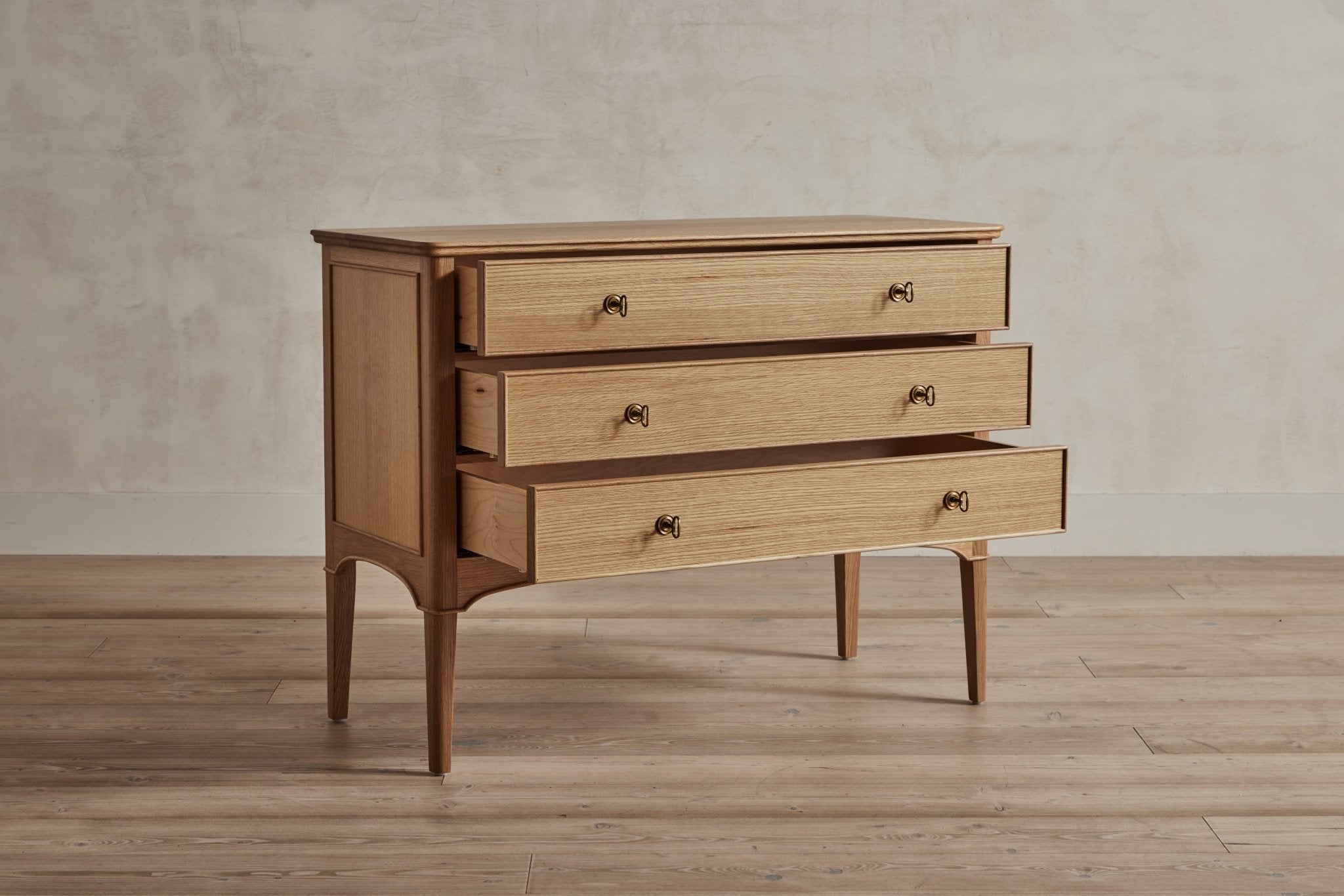 Shown in Natural Oak