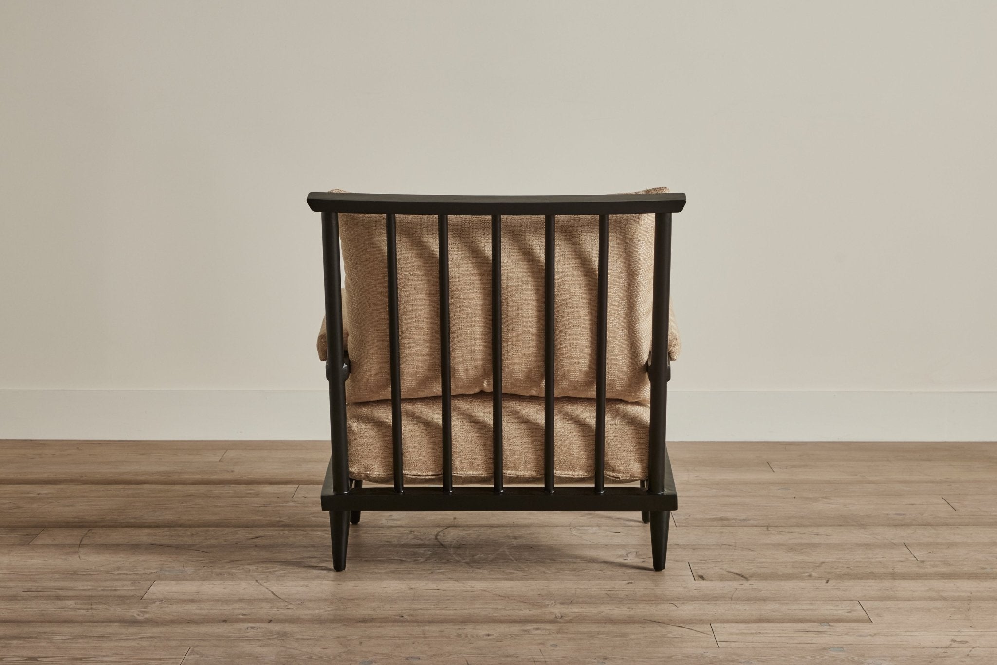 Shown in Customer's Own Material (Fabric: Perennials Outdoor Performance Fabric (Indoor / Outdoor Fabric)