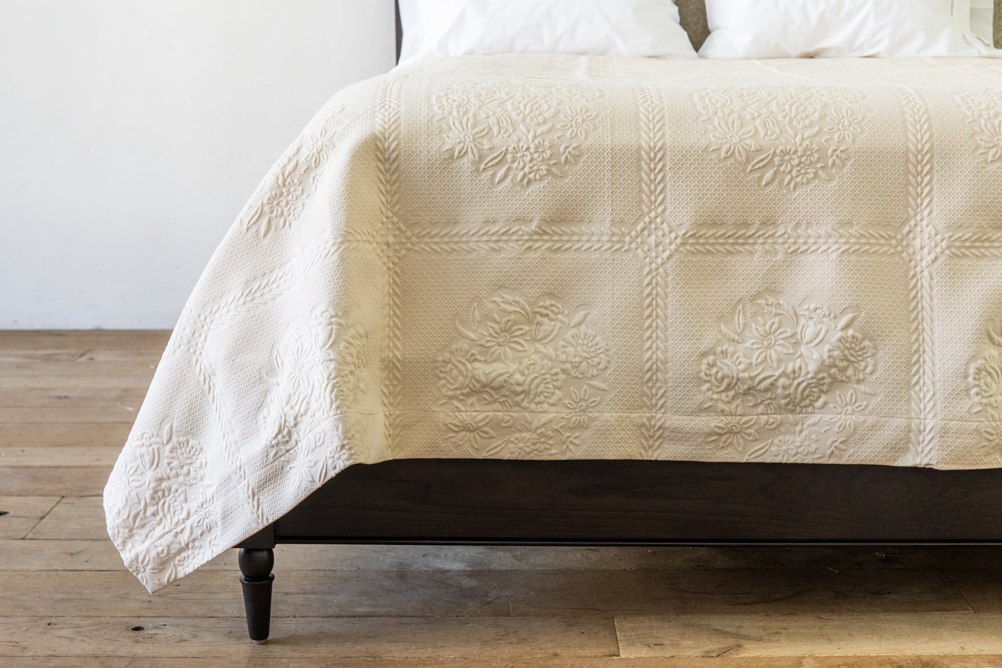 Nickey Kehoe Nonna Floral Coverlet - Nickey Kehoe