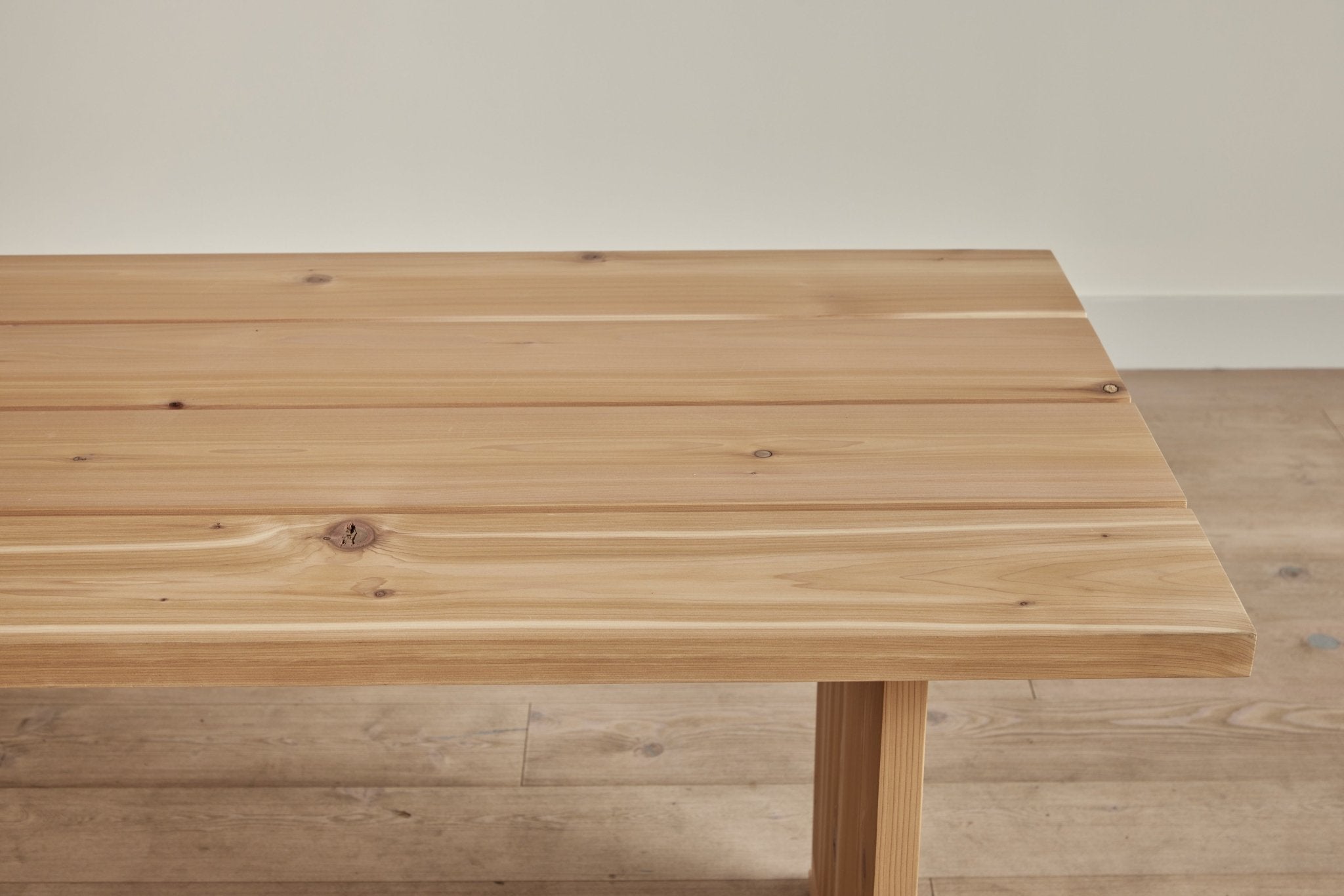 Shown in Natural Cedar