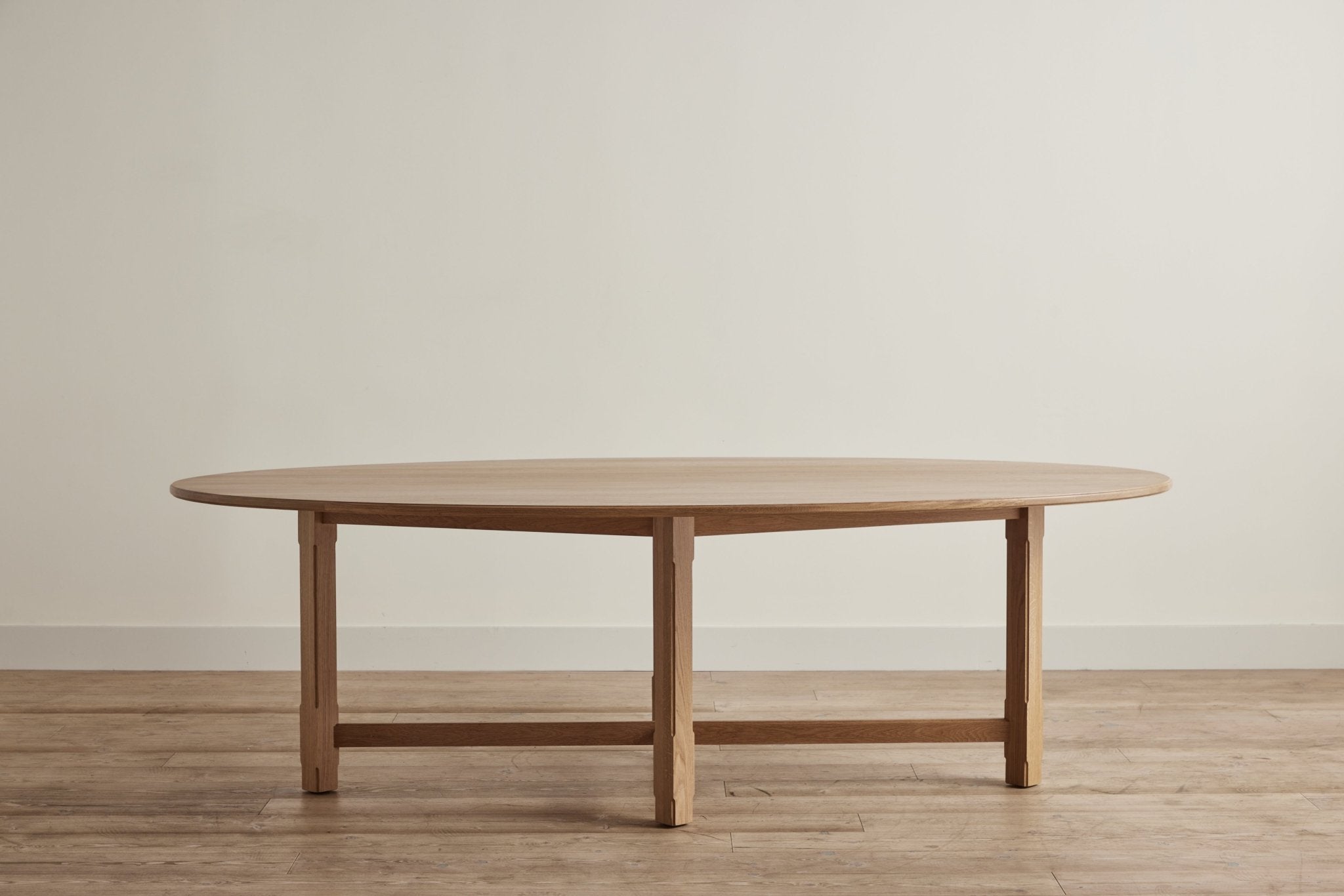 Shown in Natural Oak