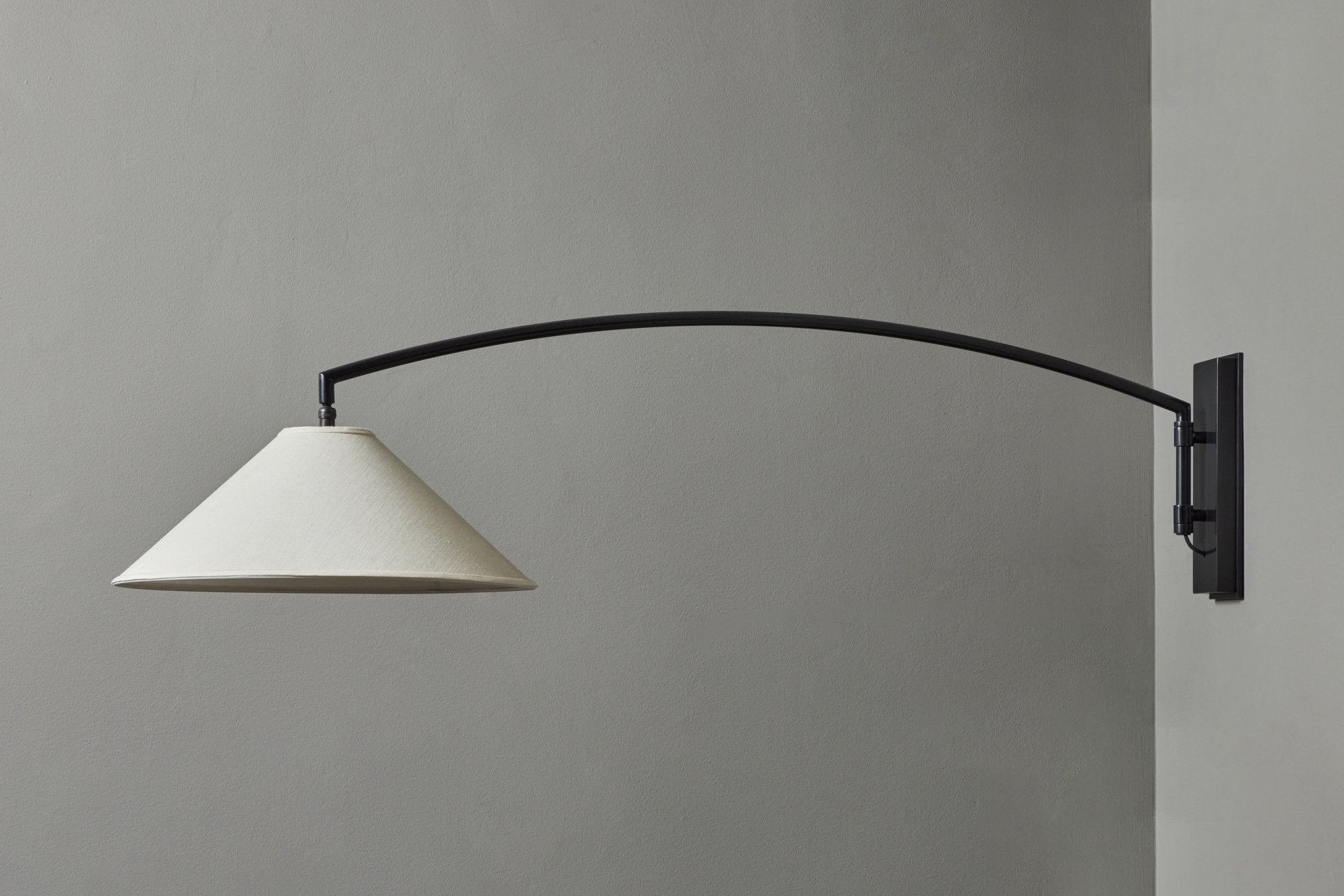 Shown in Eggshell Linen & Blackened Steel, 48 in.