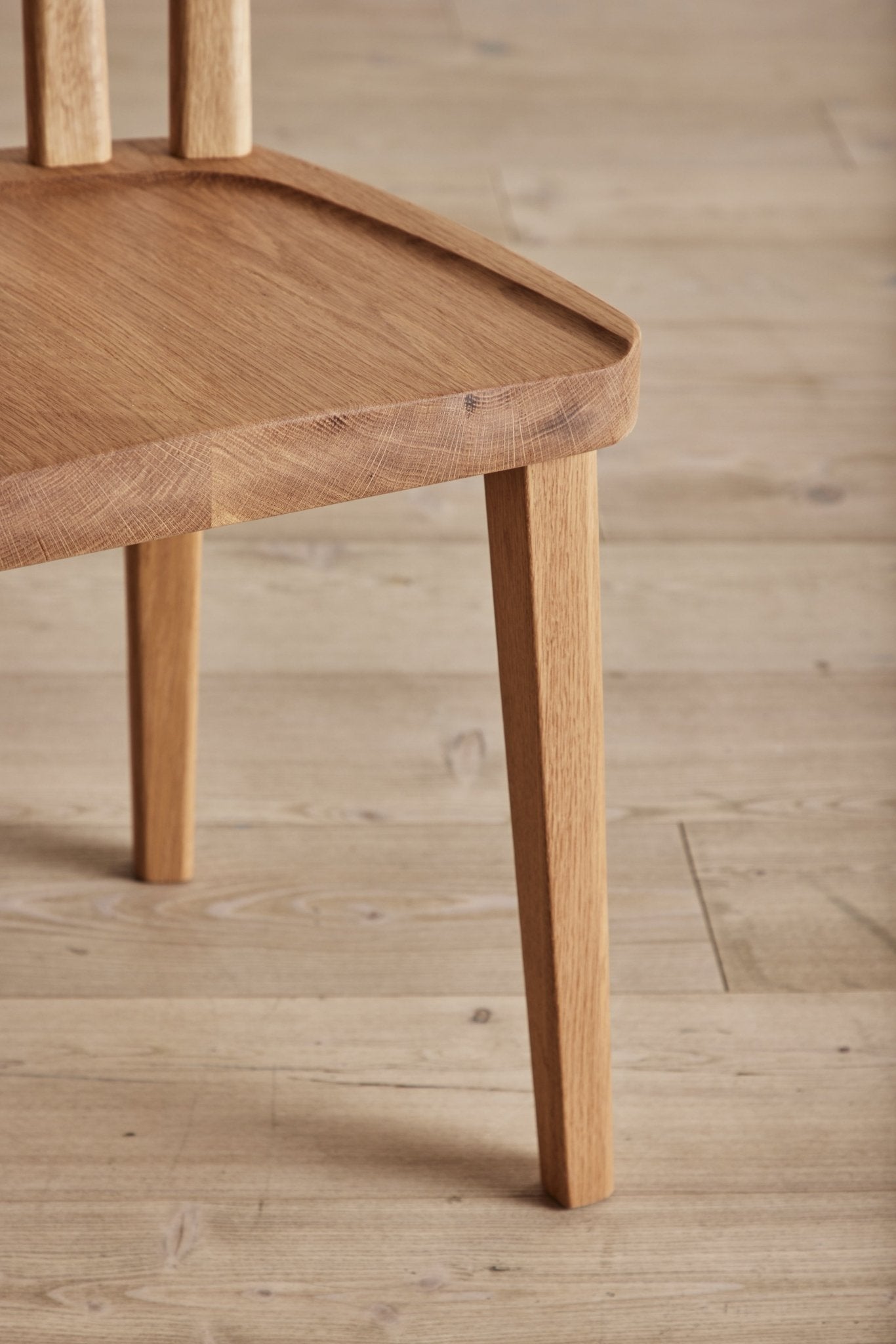 Shown in Natural Oak