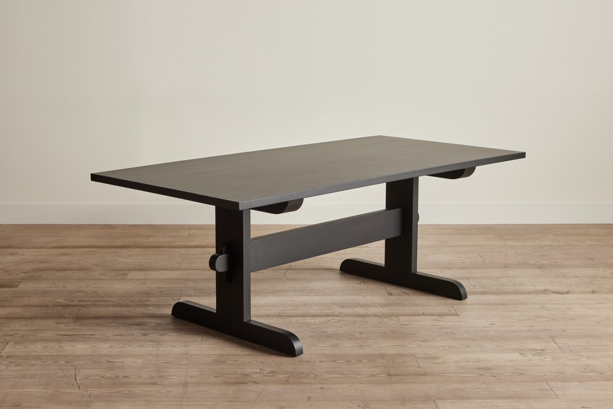Shown in Ebony, 82 in.|AS SHOWN $11,800