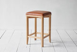 Shown in Howe Tan Natural Maroc and Natural Oak