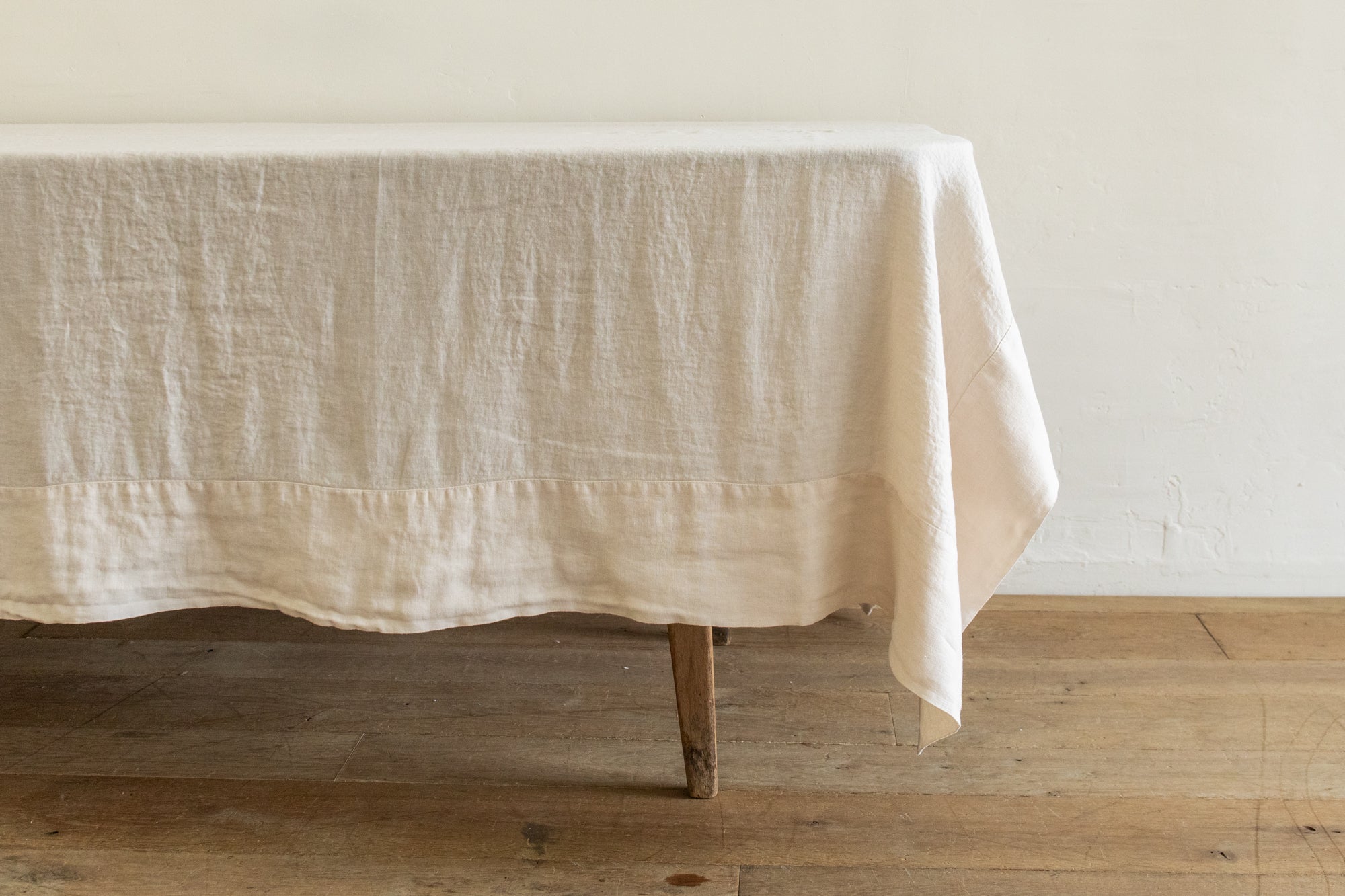 Once Milano Tablecloth, Natural - Nickey Kehoe