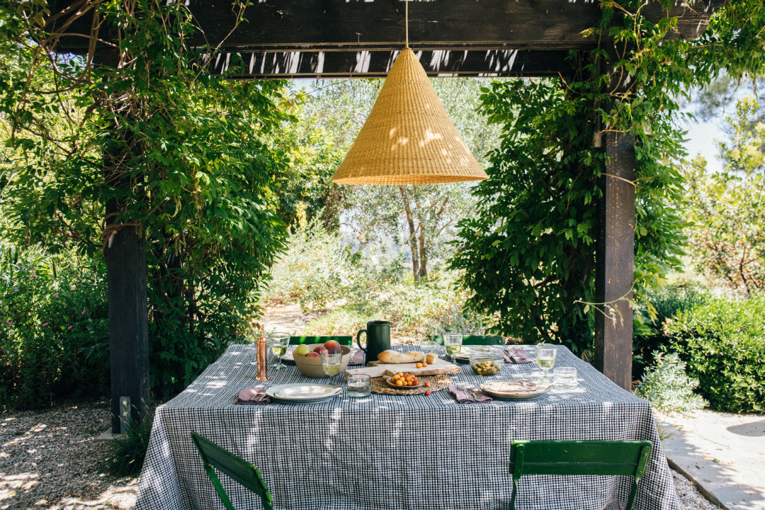 Twenty One Tonnes, Large Bonnet Pendant (LA)