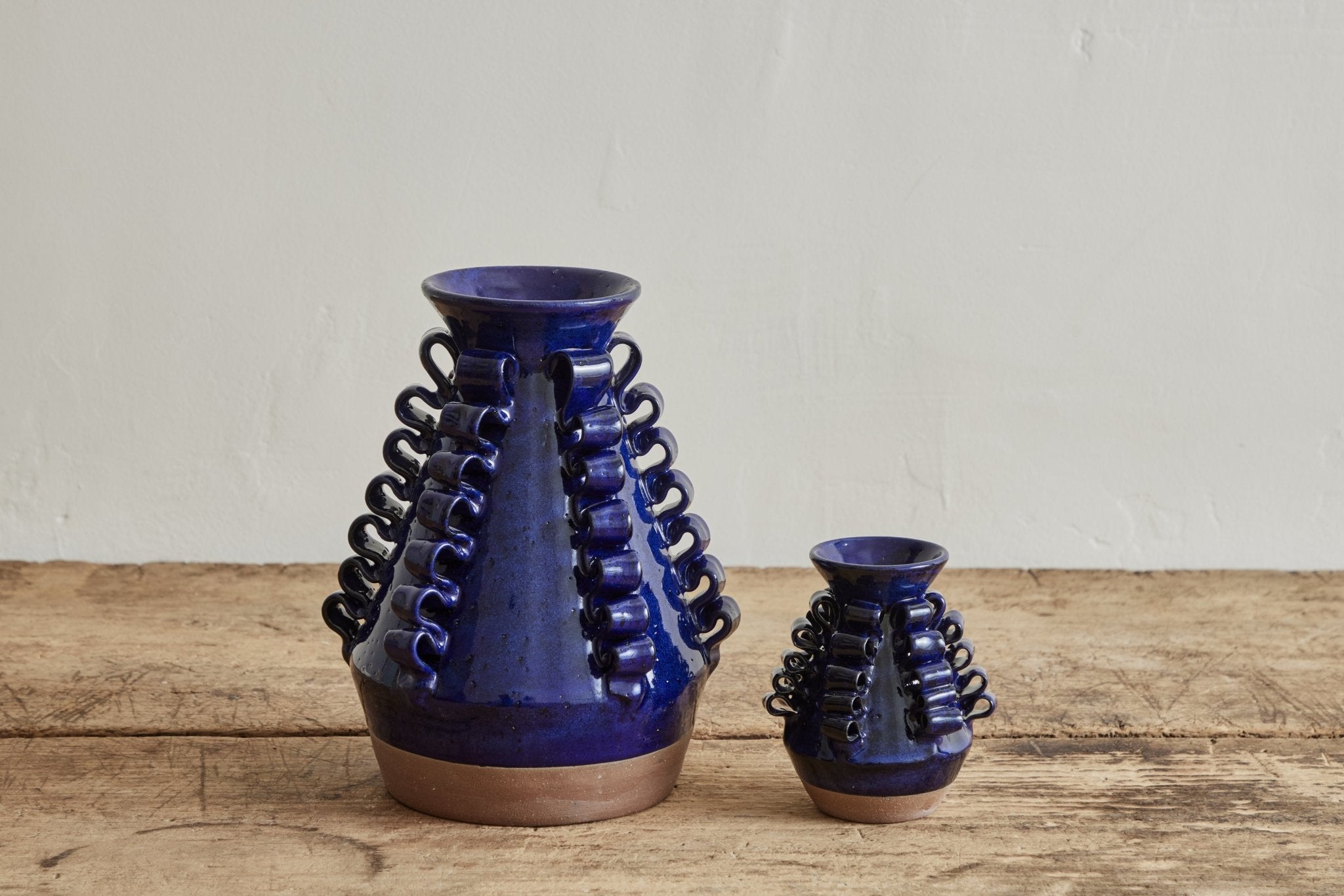 Perla Valtierra, Medium Lola A Vase in Indigo - Nickey Kehoe