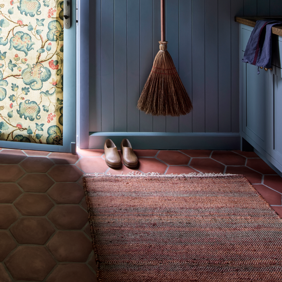 Floor Cloth in Mesa (Multiple Sizes)