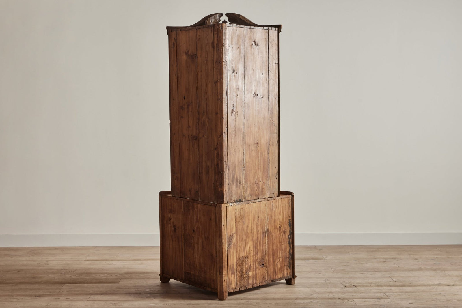 Swedish Corner Cabinet – Nickey Kehoe