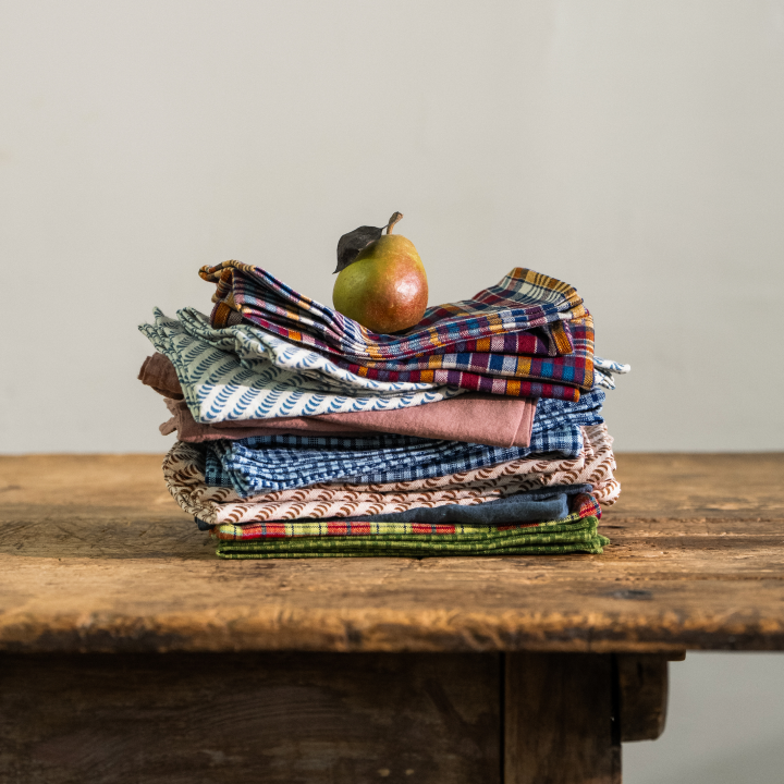 Crescent Napkins in Cacao