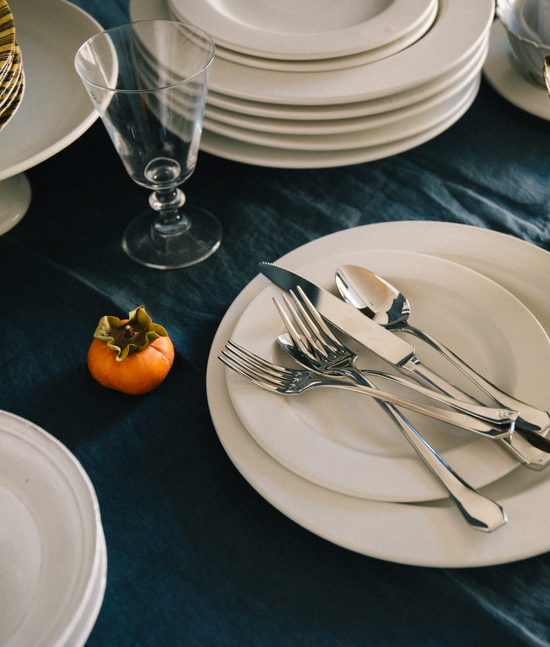 Dinnerware in Cream