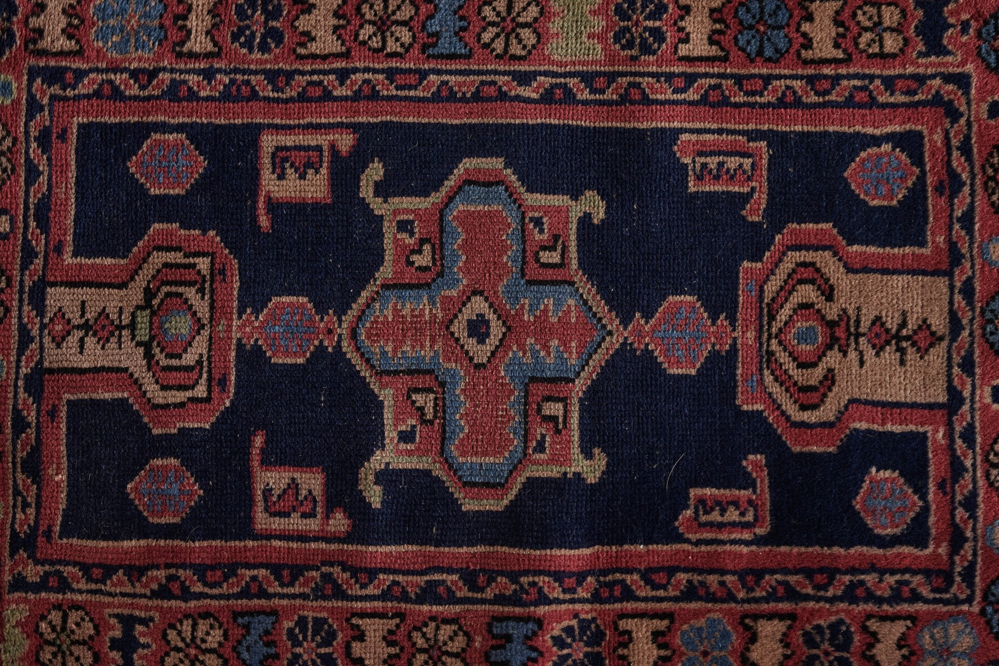 Turkish Sparta Scatter Rug 2 x 2’10 (LA) - Nickey Kehoe