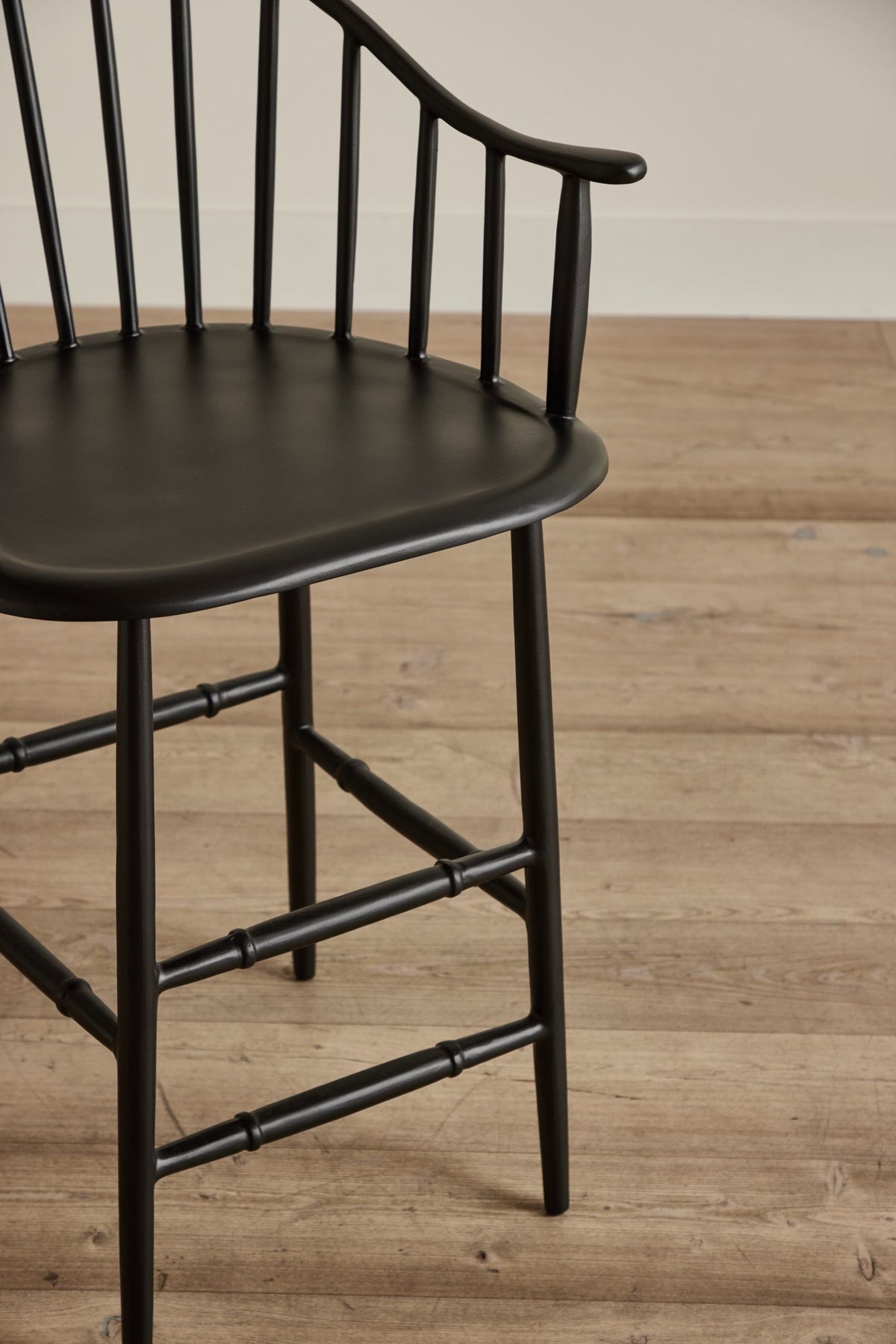 windsor-low-back-counter-stool