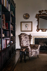 Shown in Customer’s Own Material and Dark Oak