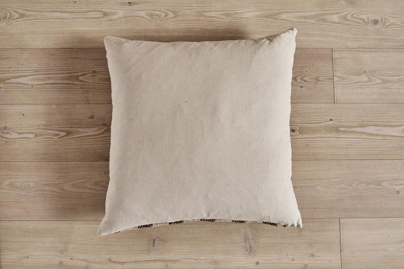 Antique Hemp Wool Pillow