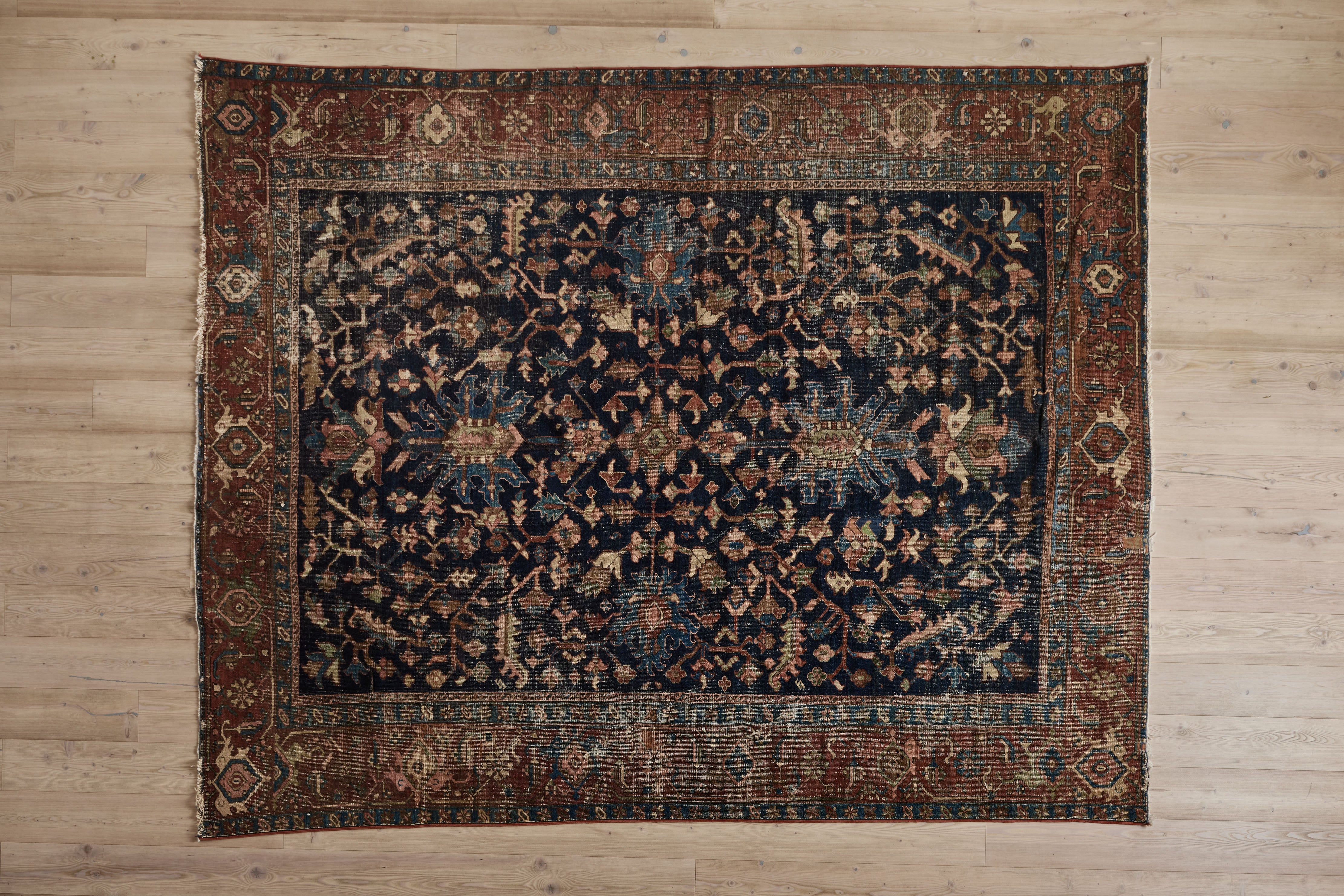 Persian Serapi Rug 9’1 x 11’4