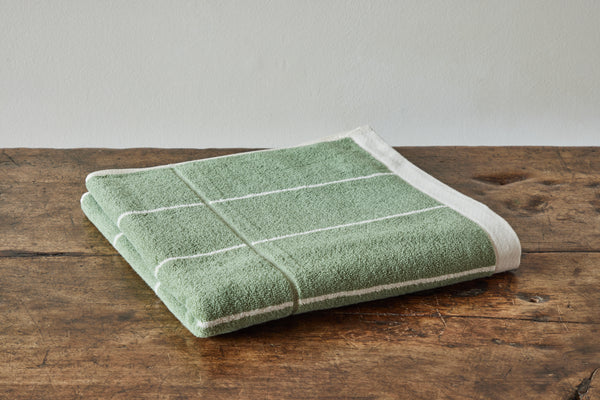 Baina, Bethell Bath Sheet
