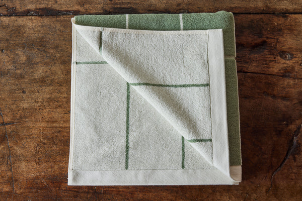Baina, Bethell Bath Sheet